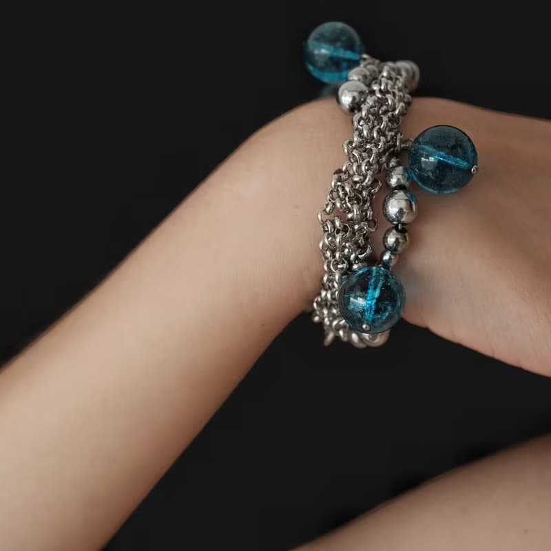 洄游 金屬感魚卵串珠纏繞手鍊