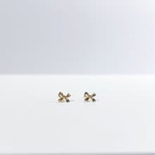 18K金蝴蝶結小耳環