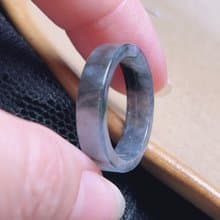 【求‧緣】冰烏雞翡翠戒指戒圈 | 國際16圍 | 天然緬甸玉翡翠A貨