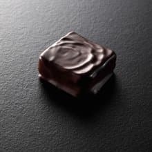需預訂莫札特-chocolat R 覆盆子手工巧克力 (4顆入/盒)