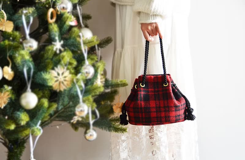 ハリスツイード　クリスマススペシャルエディション　マリンバッグ　レッド×ブラック　クリスマスギフト・ご褒美にも