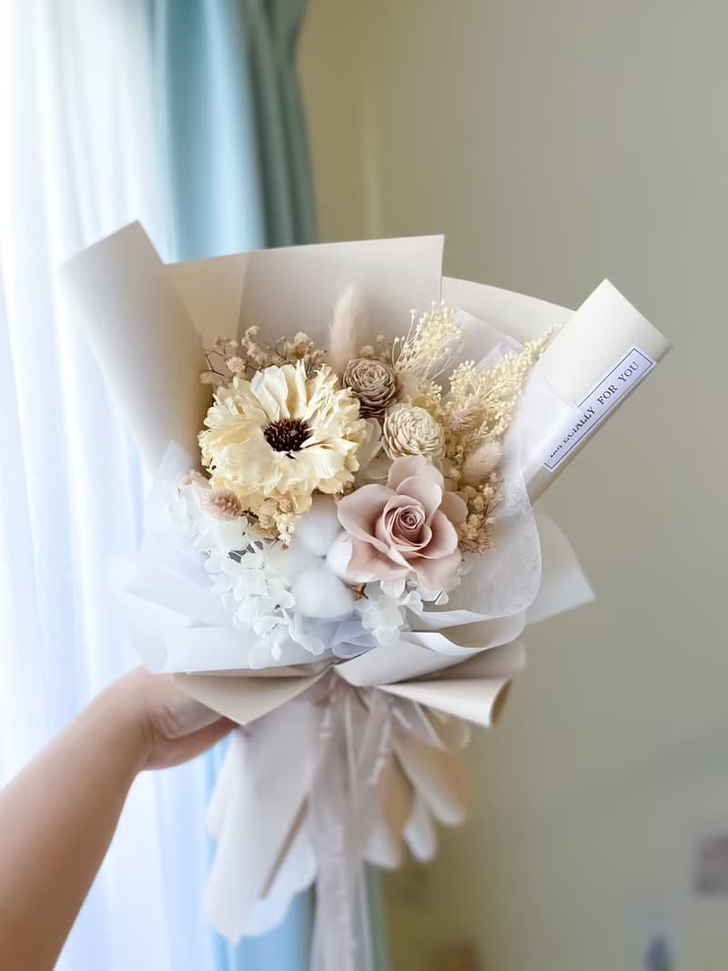 香檳粉玫瑰永生花束 永生花  送禮 生日禮 告白 情人節  韓式花束