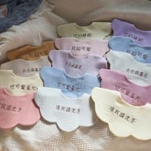 繡字朵朵兜/寶寶圍兜/口水巾