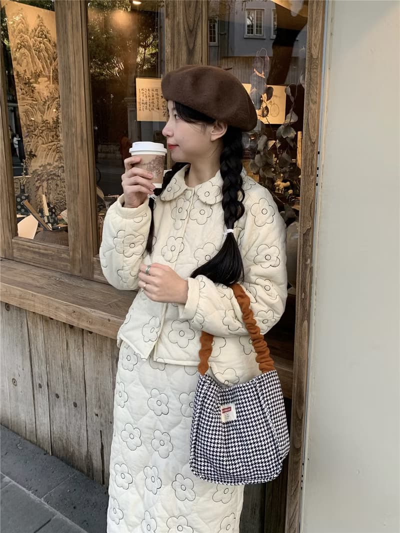 小花刺繡 可愛娃娃領 不規則上衣半身裙套裝棉服 小個子短外套