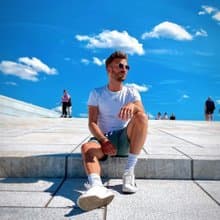 北歐極簡 - 100%有機棉經典圓領T恤 / 素Tee / T-shirt 男 (白)