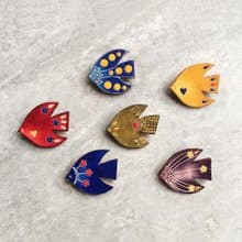 植鞣革鏤空拼色 幸運小鳥2 皮革胸針 / 別針 lucky bird brooch