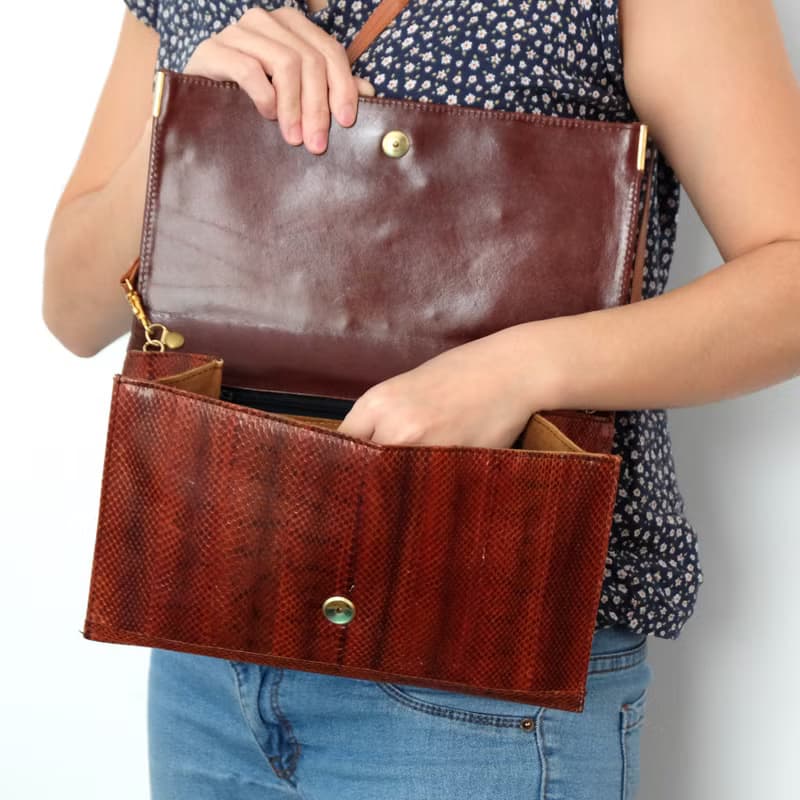 法國復古啡紅色蛇皮袋