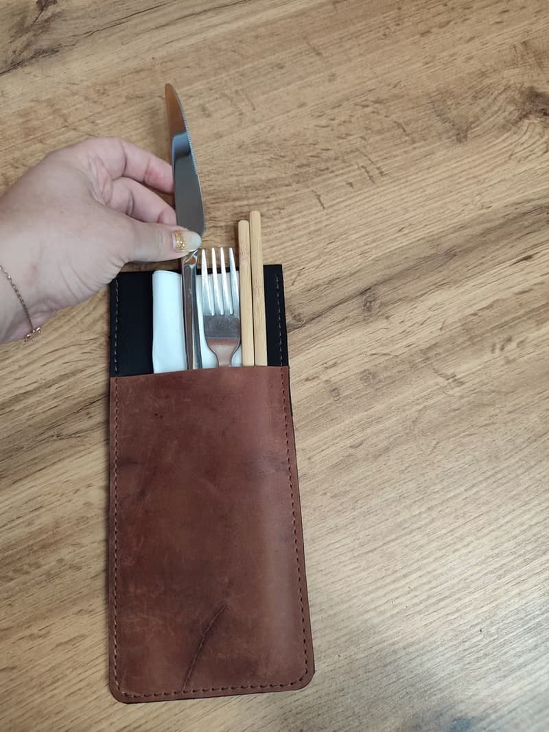 手工製作的竹製餐具皮革餐具架 環保可重複使用