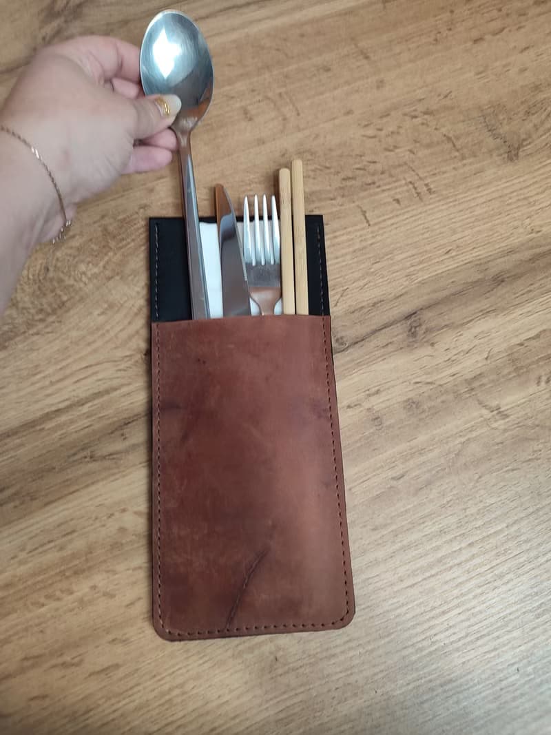 手工製作的竹製餐具皮革餐具架 環保可重複使用