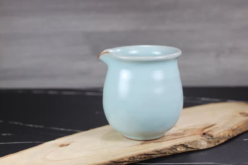 【送禮好物】360~400ml 汝窯無把 手拉坯 咖啡下壺 茶海 公道杯