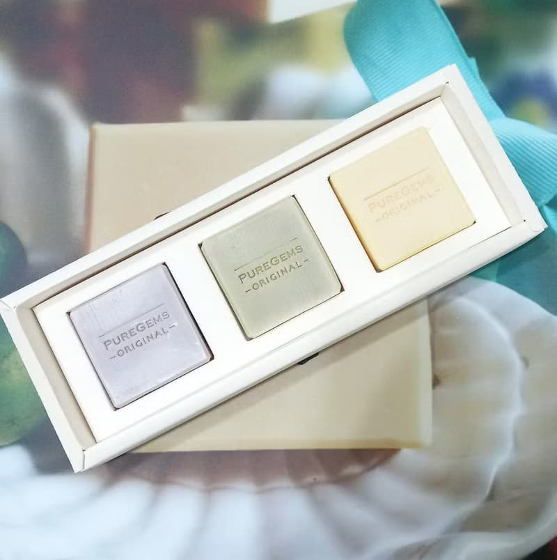 PUREGEMS。紫礦泥。 綠艾草。左手香  。手工皂 三入禮盒