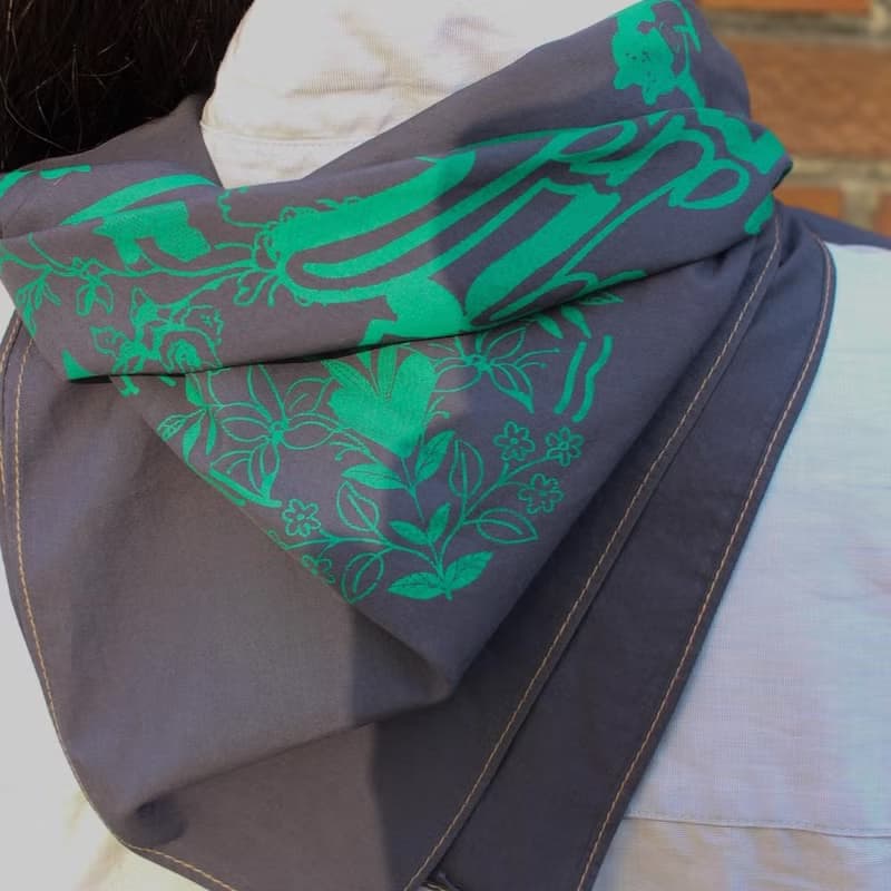 (JayeonStore Silkscreen Project) A cat with a wonderful garden Bandana