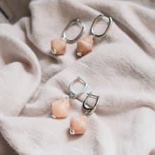 【環保 耳環】剛 - 瑩白珠寶鍍銀耳圈耳環/ 純手工 / 禮物 / 推薦