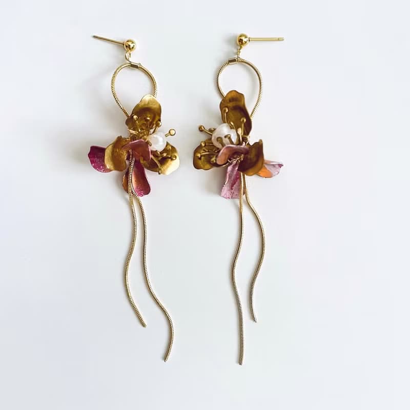 シャビ―ピンクのフラワー ピアス(イヤリング)
