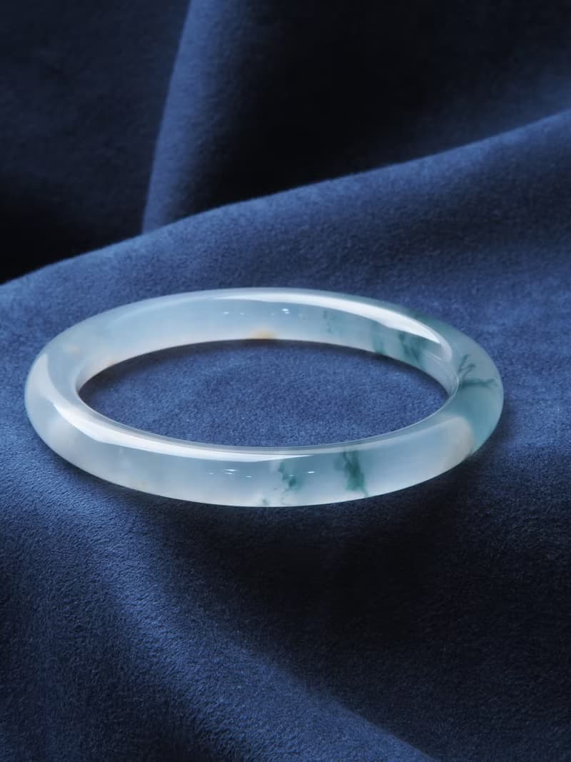 水玻光 | 冰玻種 / 飄蘭花 / 圓條鐲 / 手圍18.5-19 | 天然A貨翡