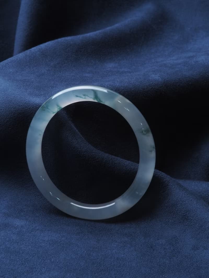 水玻光 | 冰玻種 / 飄蘭花 / 圓條鐲 / 手圍18.5-19 | 天然A貨翡