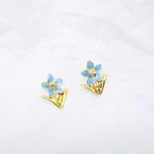 細緻夏日水藍小花 耳飾