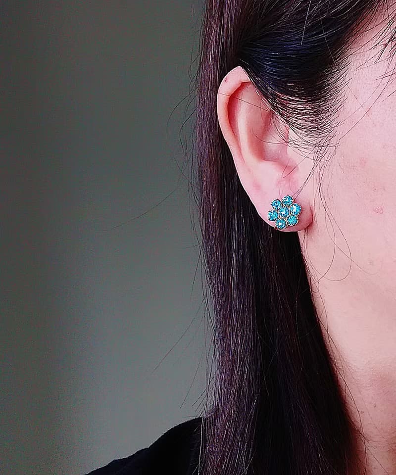 vintage jewelry  清秀小花萊茵 夾式耳環