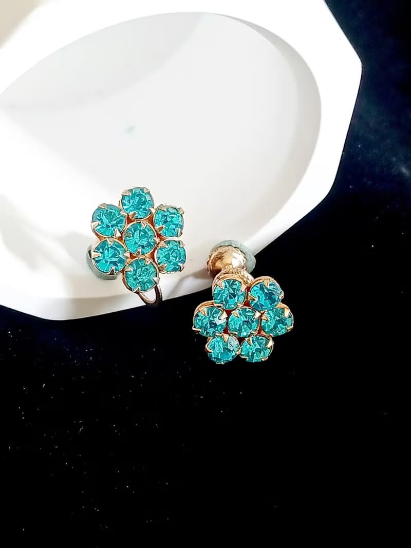 vintage jewelry  清秀小花萊茵 夾式耳環