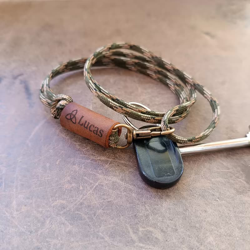 Customized Handmade Paracord Lanyard With Genuine Leather for ID/Keys/Phone