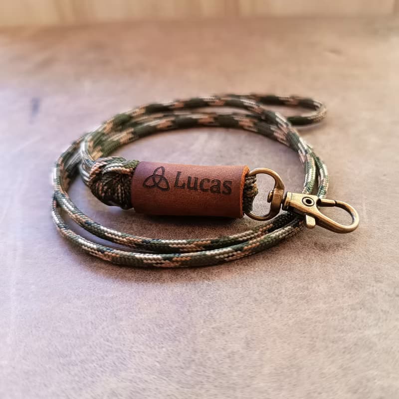 Customized Handmade Paracord Lanyard With Genuine Leather for ID/Keys/Phone