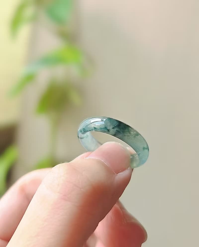 稀有•特色•招財|療癒潑墨冰玻放光藍飄花|緬甸A貨翡翠戒圈戒指