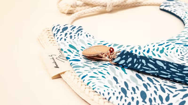 Handmade by Mina 【AGF 系列】海洋小魚男寶寶綁帶圍兜 彌月禮