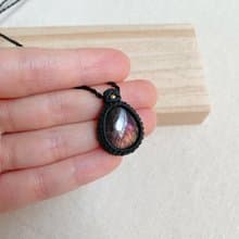 蠟線編織/低調紫光拉長石項鍊/簡約黑色