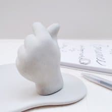 【快速出貨】小手 比愛心  水泥擴香石 戒指座  交換禮物