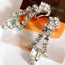 vintage jewelry 華麗俏佳人垂墜萊茵鑽 夾式耳環