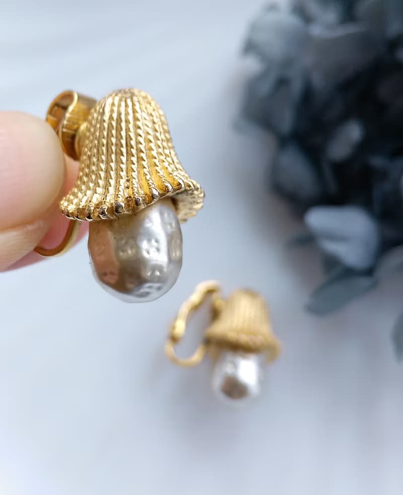 Vintage Jewelry SARAH COV Fashion Parade 夾式耳環