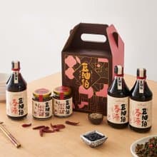 【免運組】【豆油伯】春香醬油醬料 母親節禮盒組(禮盒隨機不挑色