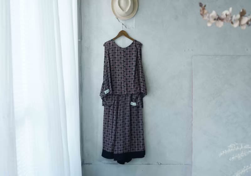 設計手作-外翻口袋設計鬆緊帶拼接寬褲褲裙-馬賽克窗花-黑巧克力