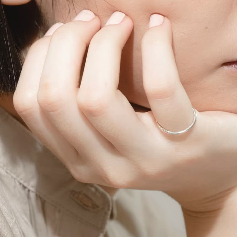 Forging mini 細細槌紋 925純銀戒指 兩色