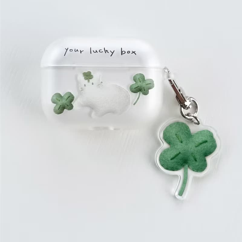 lucky cat airpods case