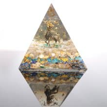 【特別訂製】極大12cm聖鹿傳說奧剛金字塔-水晶療癒開運招財金箔