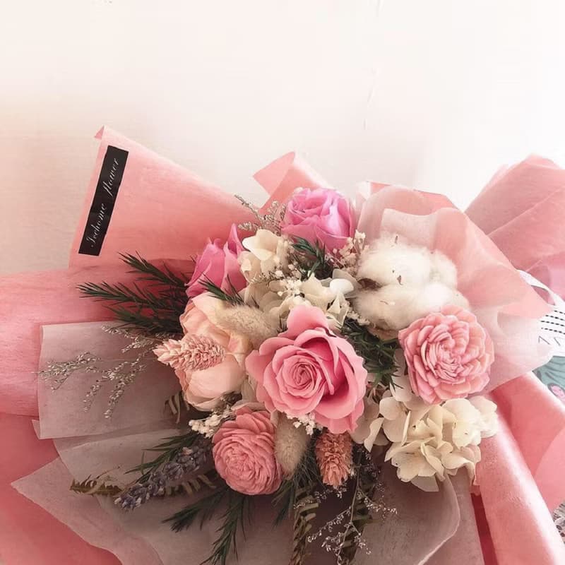 永生花束 乾燥花束 永生花 索拉花 畢業花束 情人節花束 生日花束