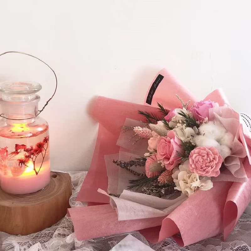 永生花束 乾燥花束 永生花 索拉花 畢業花束 情人節花束 生日花束