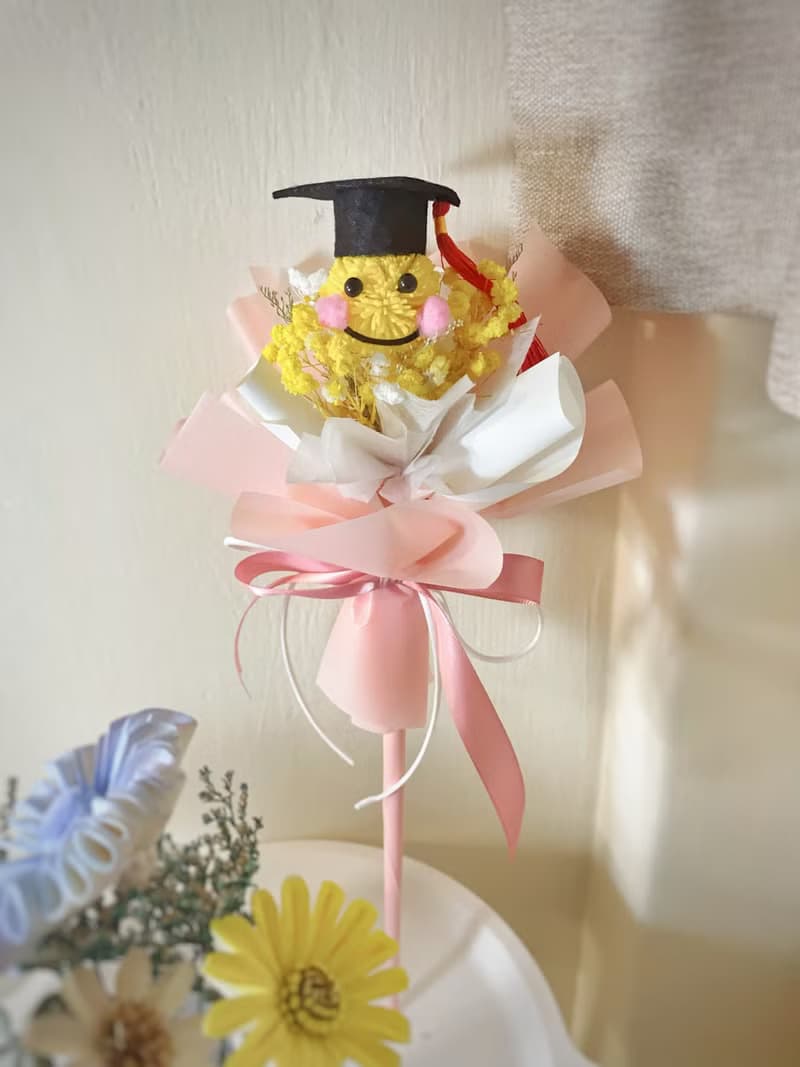 索拉乒乓表情花束 畢業花束 畢業禮物 可擴香花束 永生花