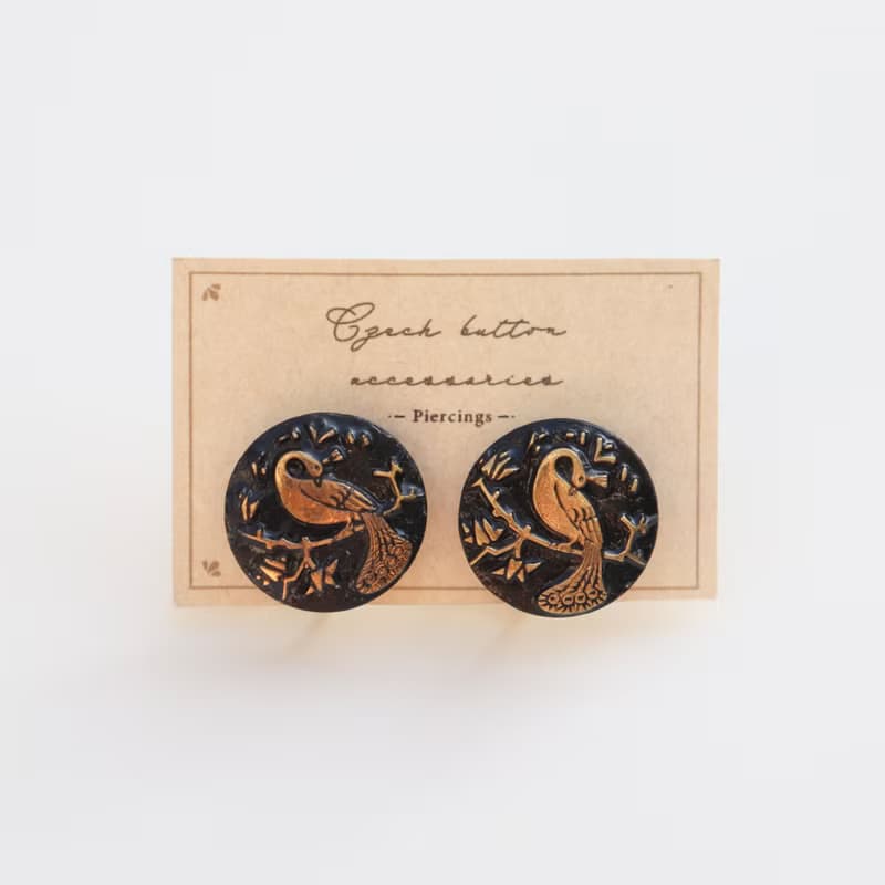 夜空中佇立的小鳥 / 捷克玻璃鈕釦飾品 ( 耳環 / 夾式耳環)
