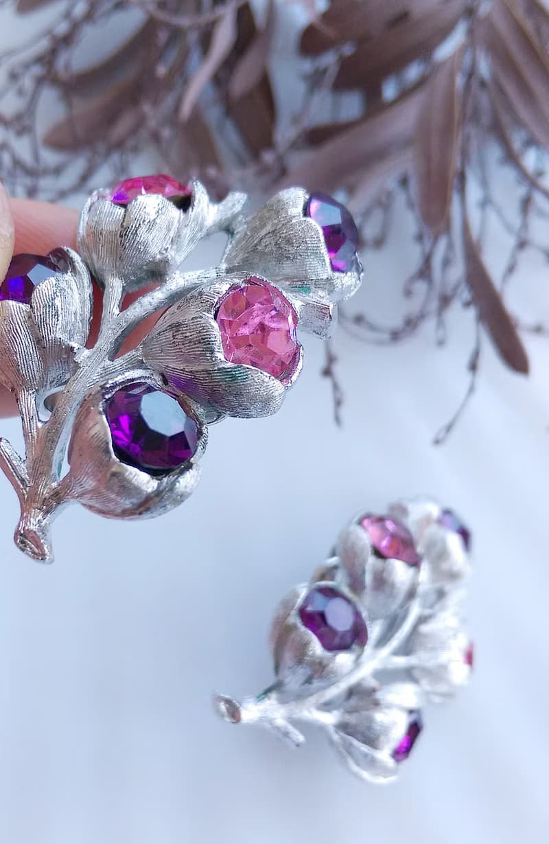 Vintage Jewelry 西洋古董飾品 SARAH COV  Wisteria 夾式耳環