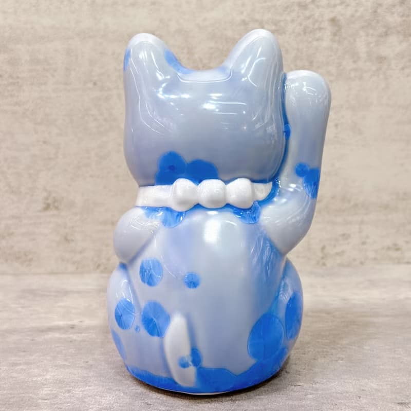 【青耀招福】日本清水燒招財貓 | 花結晶 青 億万両 右