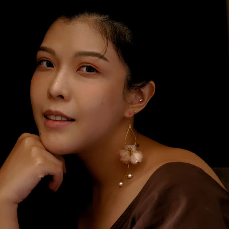 Perrine 唯美粉佐白小花水滴樣式珍珠耳環