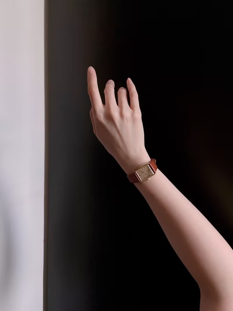 古董手錶 Lanvin 浪梵 法國製 長方形石英手鍊 皮革錶帶 男女適用