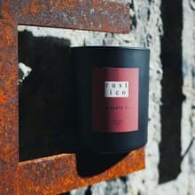 RUSTICO 煙燻皮革調-AROMA CANDLE香氛蠟燭195g