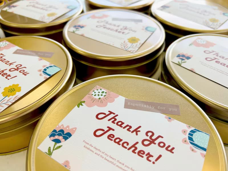 // 可急件 // Thank You Teacher 畢業季手工餅乾禮盒