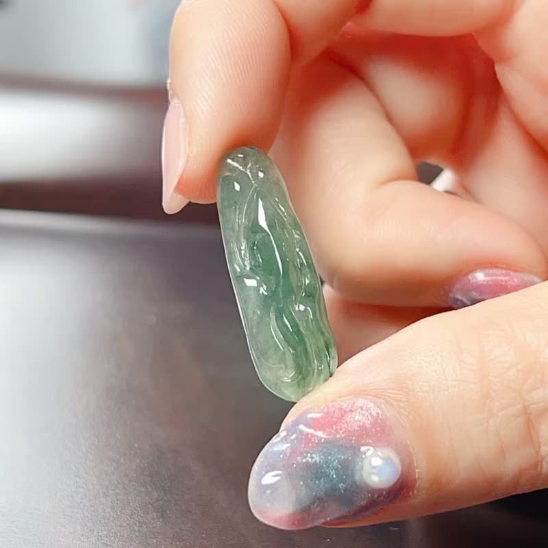 冰種翡翠如魚得水 | 天然A貨翡翠 | 送禮
