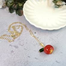 紅蘋果水晶花樹脂簡約項鍊 蘋安項鍊