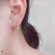 |簡約|耳尖上的糖霜 • 微鑲 • 耳針 • 925silver