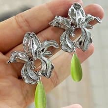 云裡春~小眾設計清冷新中式鍍銀高級綠色耳釘耳夾誇張個性耳飾